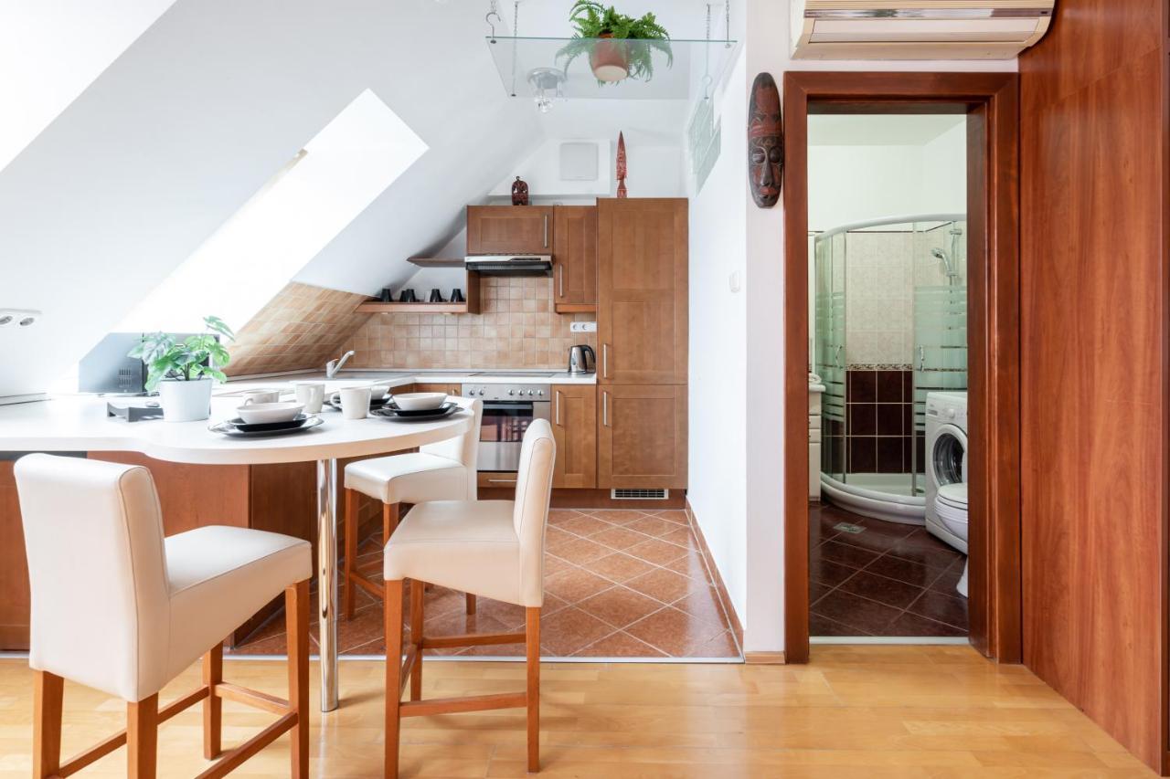 Beautiful Apartment With Ac Budapest Exterior foto